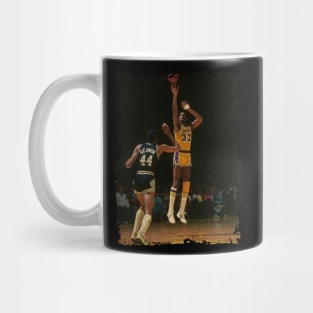 Magic Johnson vs George Gervin, 1982 Mug